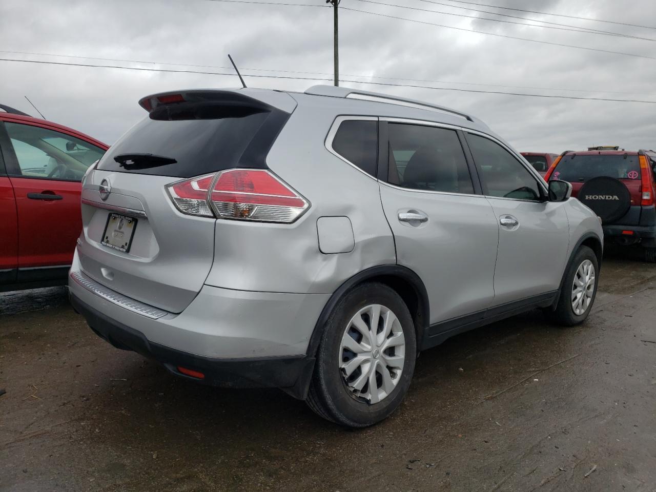 Photo 4 from auction – 2016 NISSAN ROGUE S with VIN KNMAT2MT5GP614281
