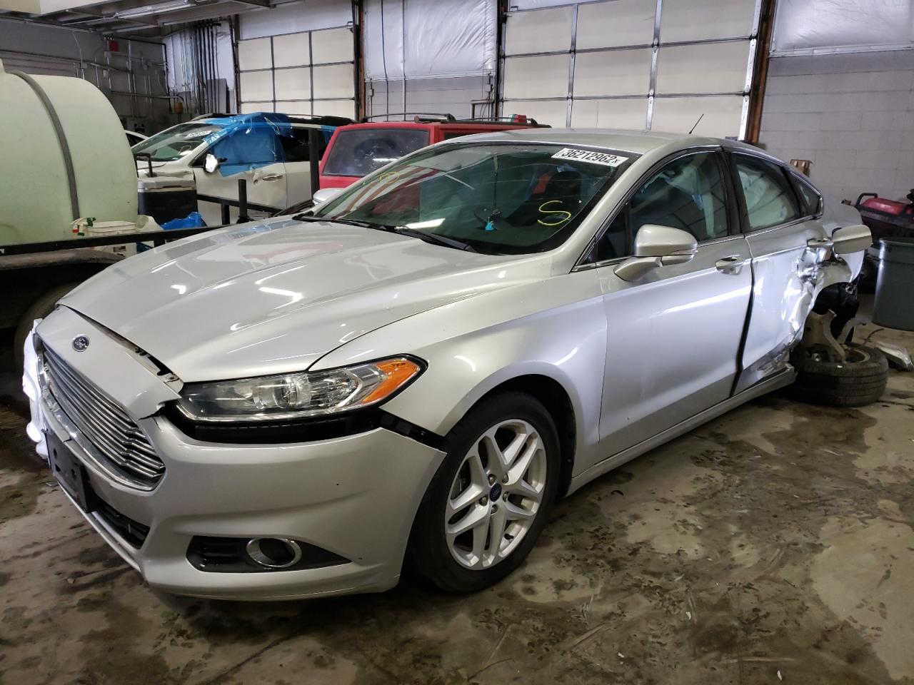 Photo 2 from auction – 2013 FORD FUSION SE with VIN 3FA6P0HR3DR346029