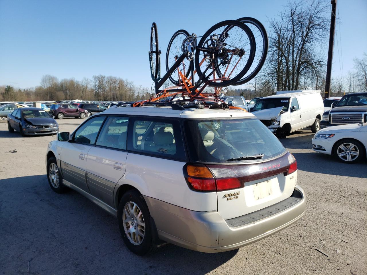 Photo 3 from auction – 2001 SUBARU LEGACY OUT with VIN 4S3BH896417643676