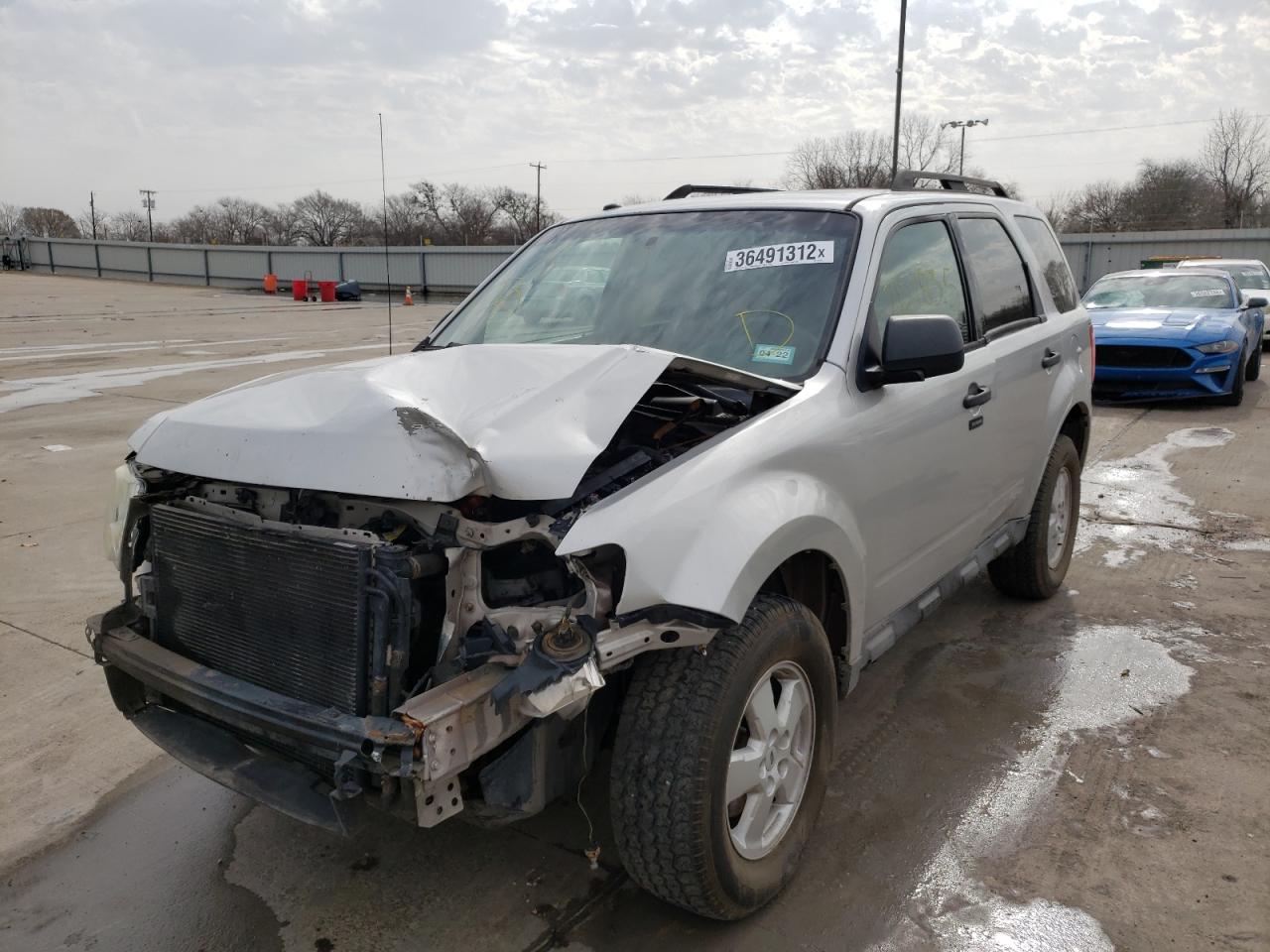 Photo 2 from auction – 2009 FORD ESCAPE XLT with VIN 1FMCU03799KA26765