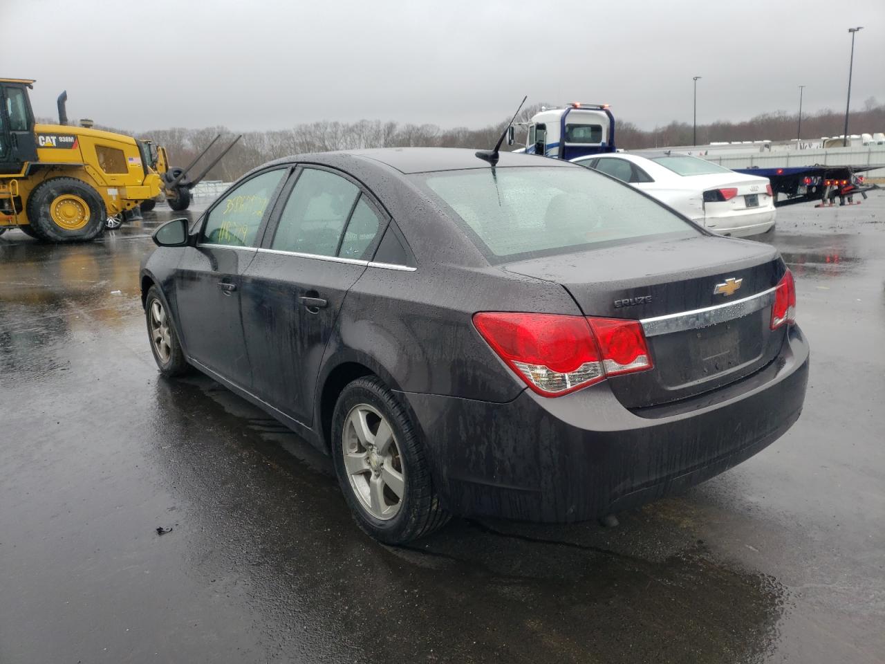 Photo 3 from auction – 2014 CHEVROLET CRUZE LT with VIN 1G1PC5SB4E7171990