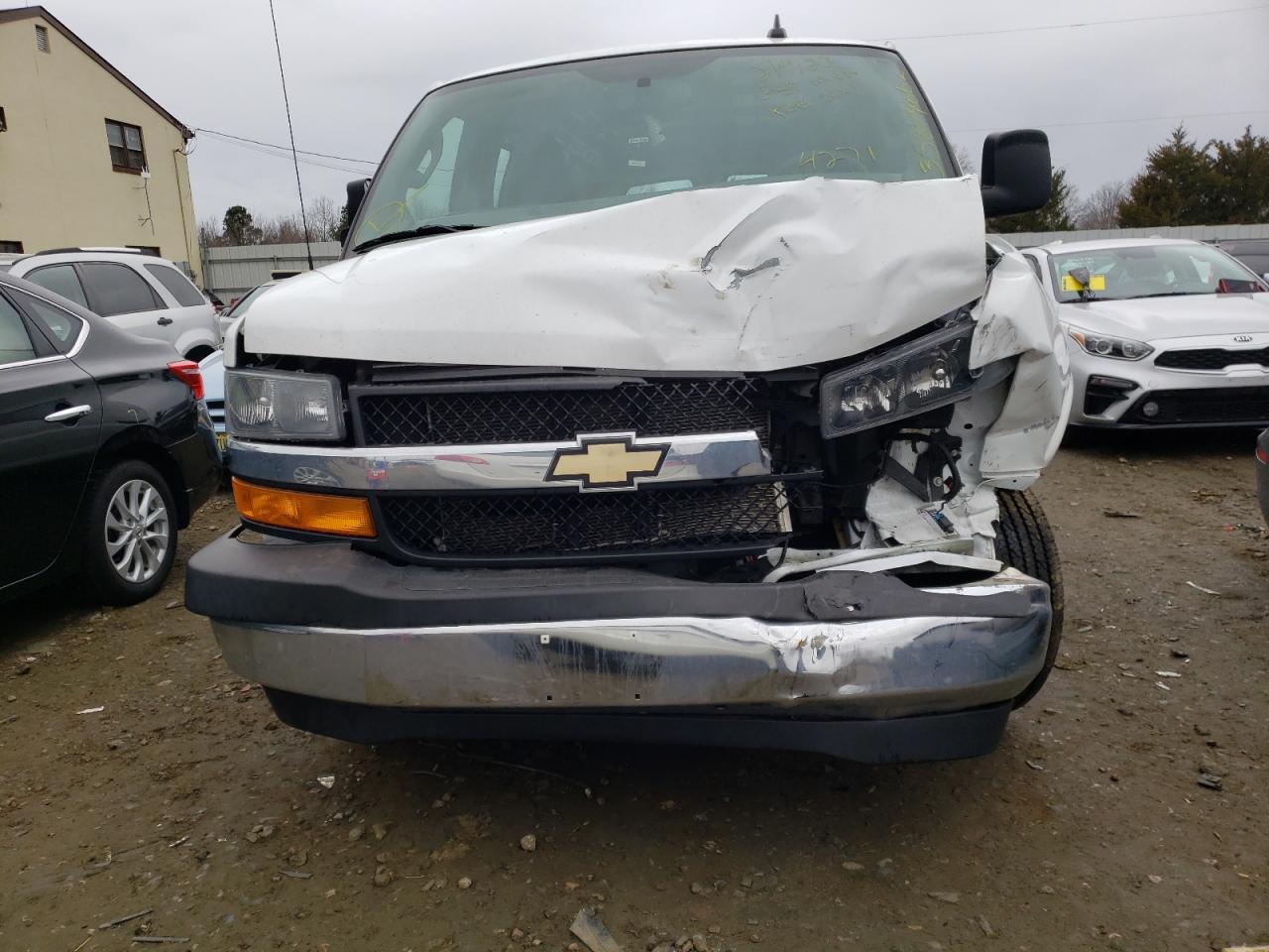 Photo 7 from auction – 2019 CHEVROLET EXPRESS G2 with VIN 1GCWGAFG0K1364271