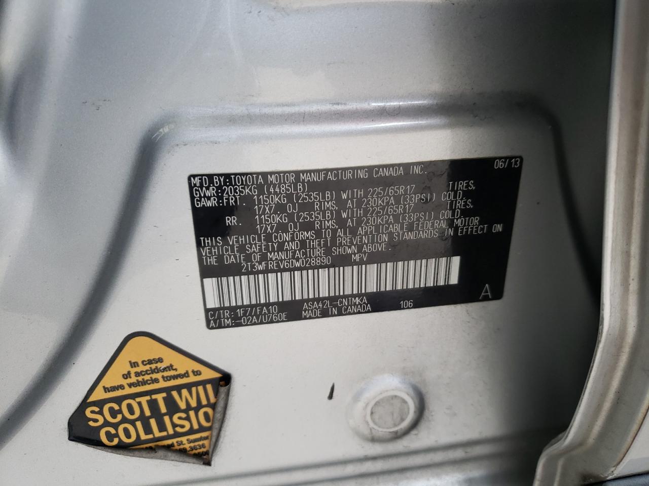 Photo 10 from auction – 2013 TOYOTA RAV4 XLE with VIN 2T3WFREV6DW028890