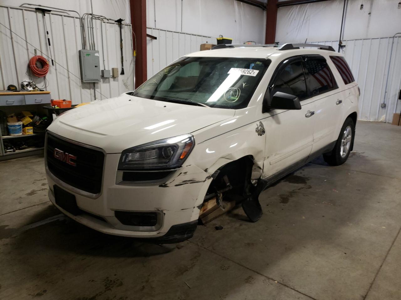 Photo 2 from auction – 2015 GMC ACADIA SLE with VIN 1GKKVNED3FJ215463
