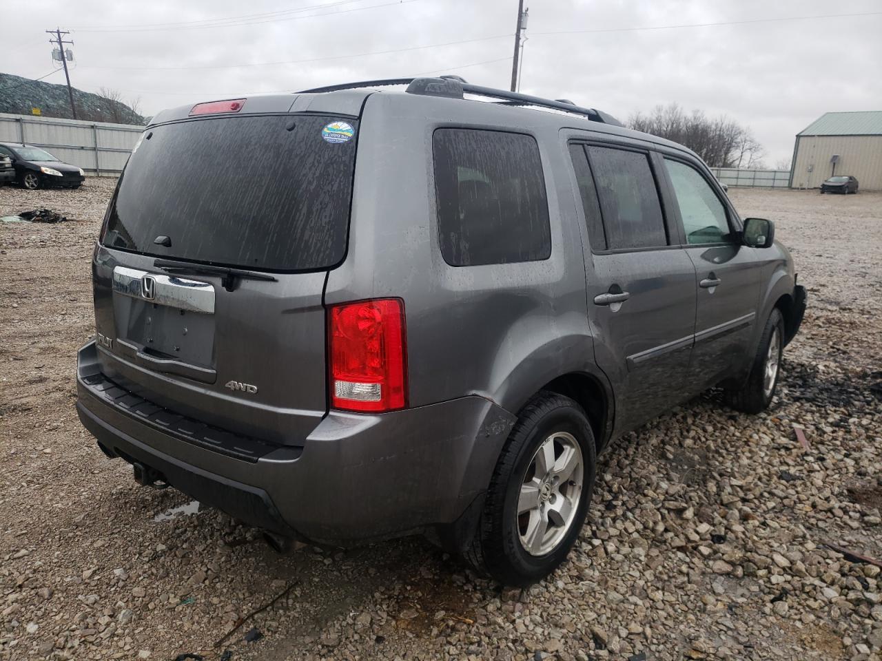 Photo 4 from auction – 2010 HONDA PILOT EXL with VIN 5FNYF4H52AB034937