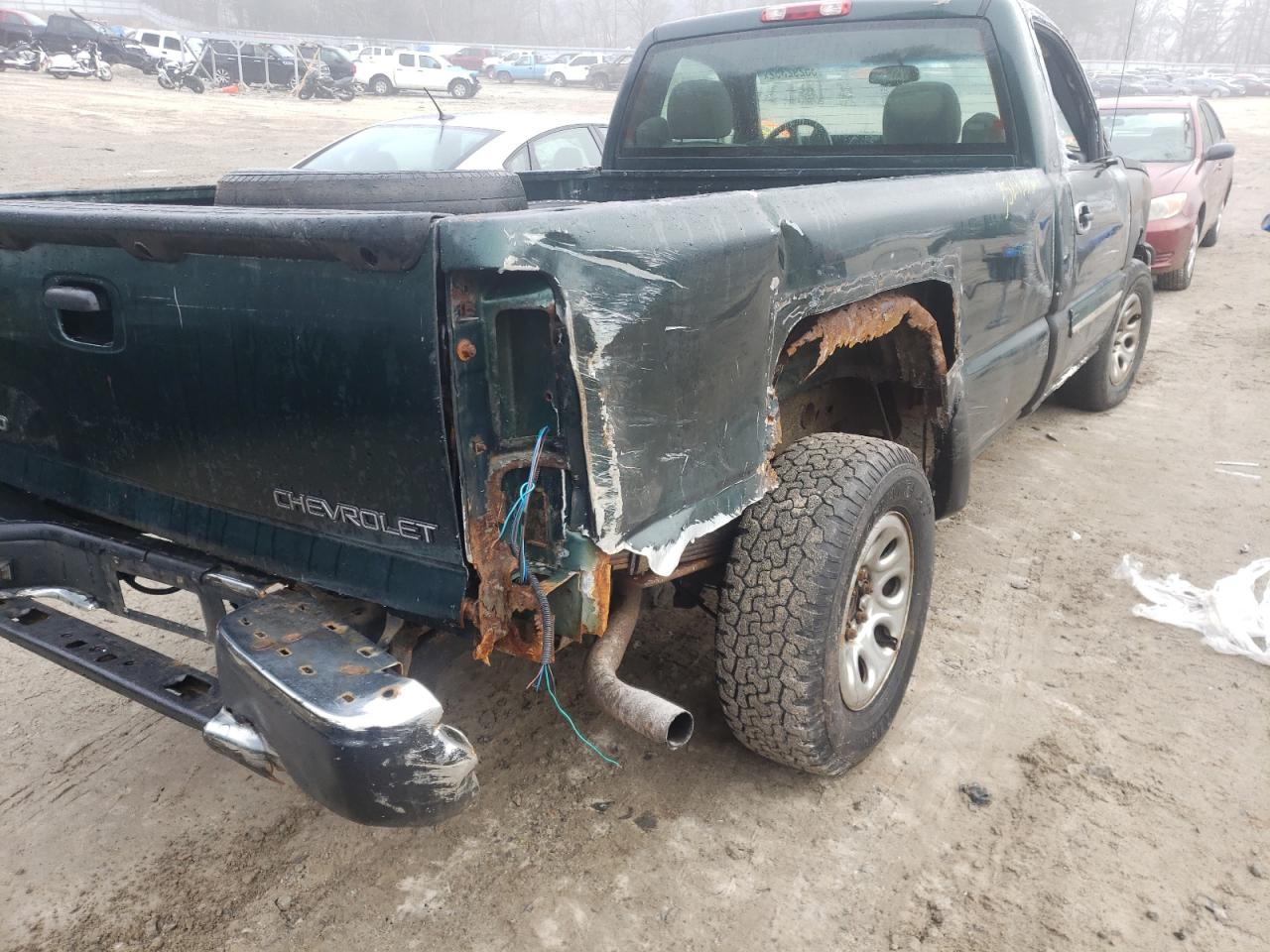 Photo 9 from auction – 2005 CHEVROLET SILVERADO with VIN 1GCEK14T35Z323066