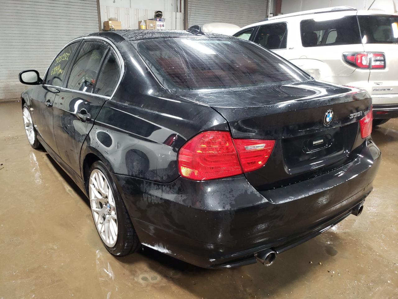 Photo 3 from auction – 2011 BMW 335 XI with VIN WBAPL5G52BNN23236