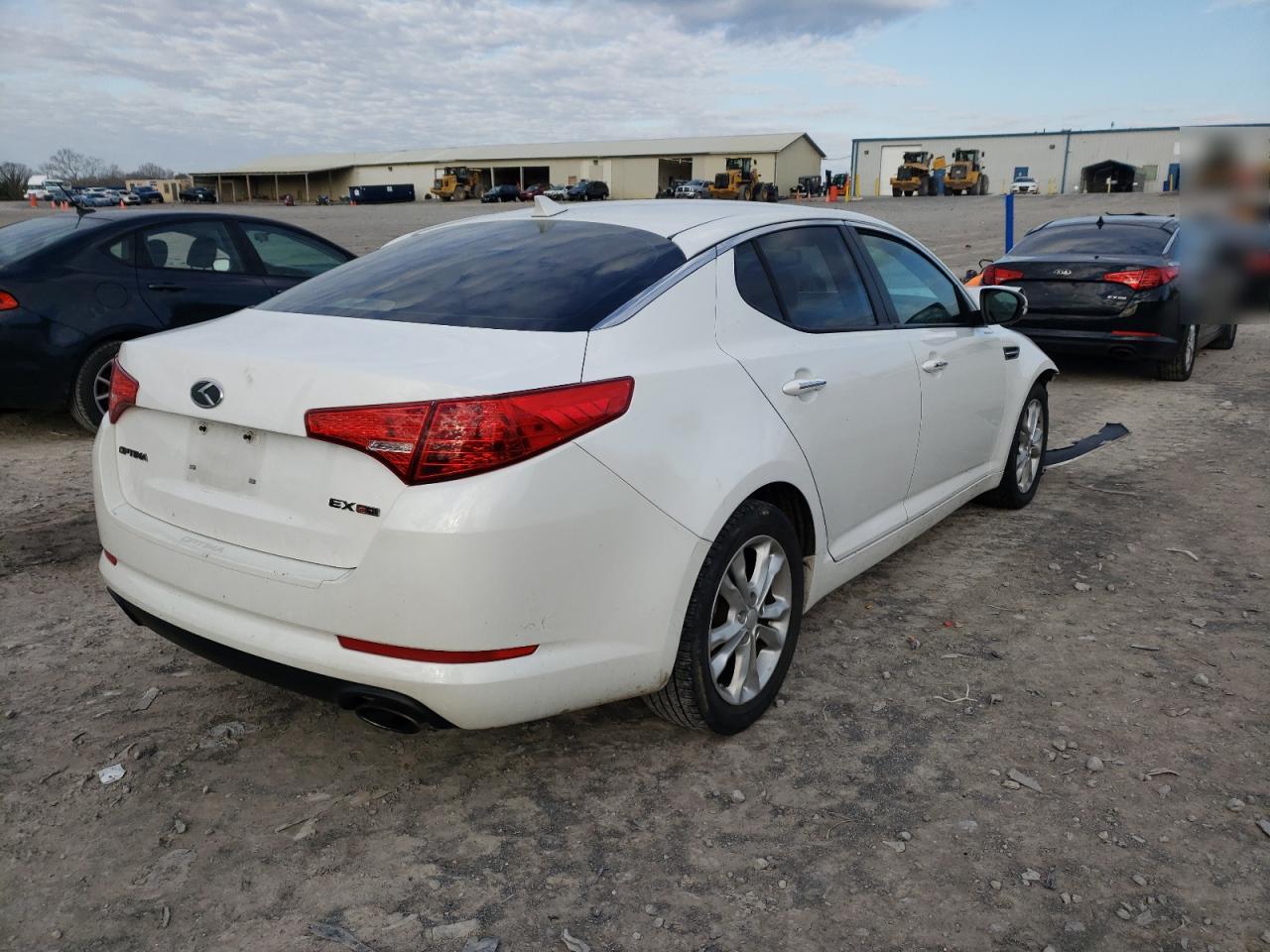Photo 4 from auction – 2012 KIA OPTIMA EX with VIN 5XXGN4A76CG069510