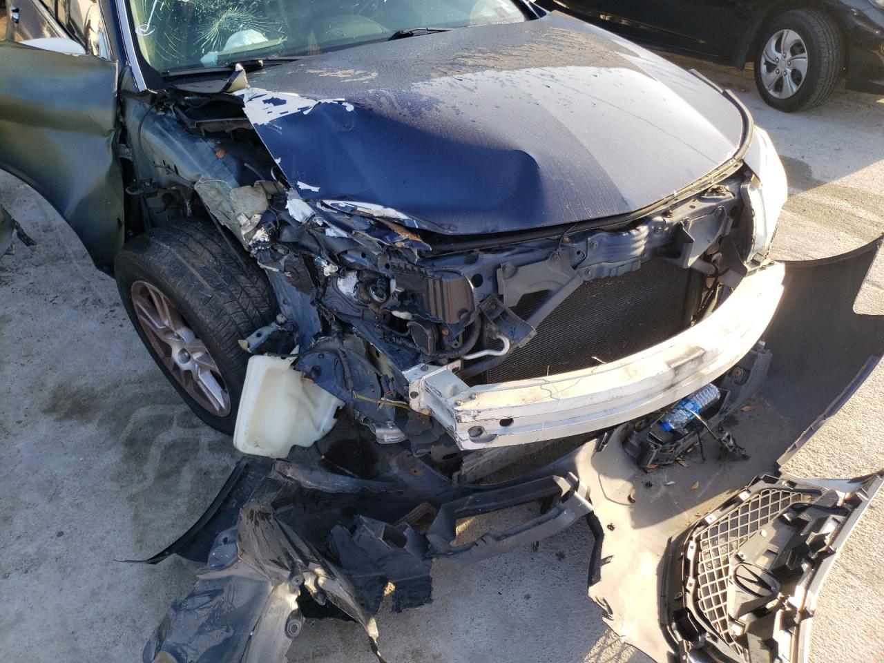 Photo 9 from auction – 2009 ACURA TL with VIN 19UUA86599A009580