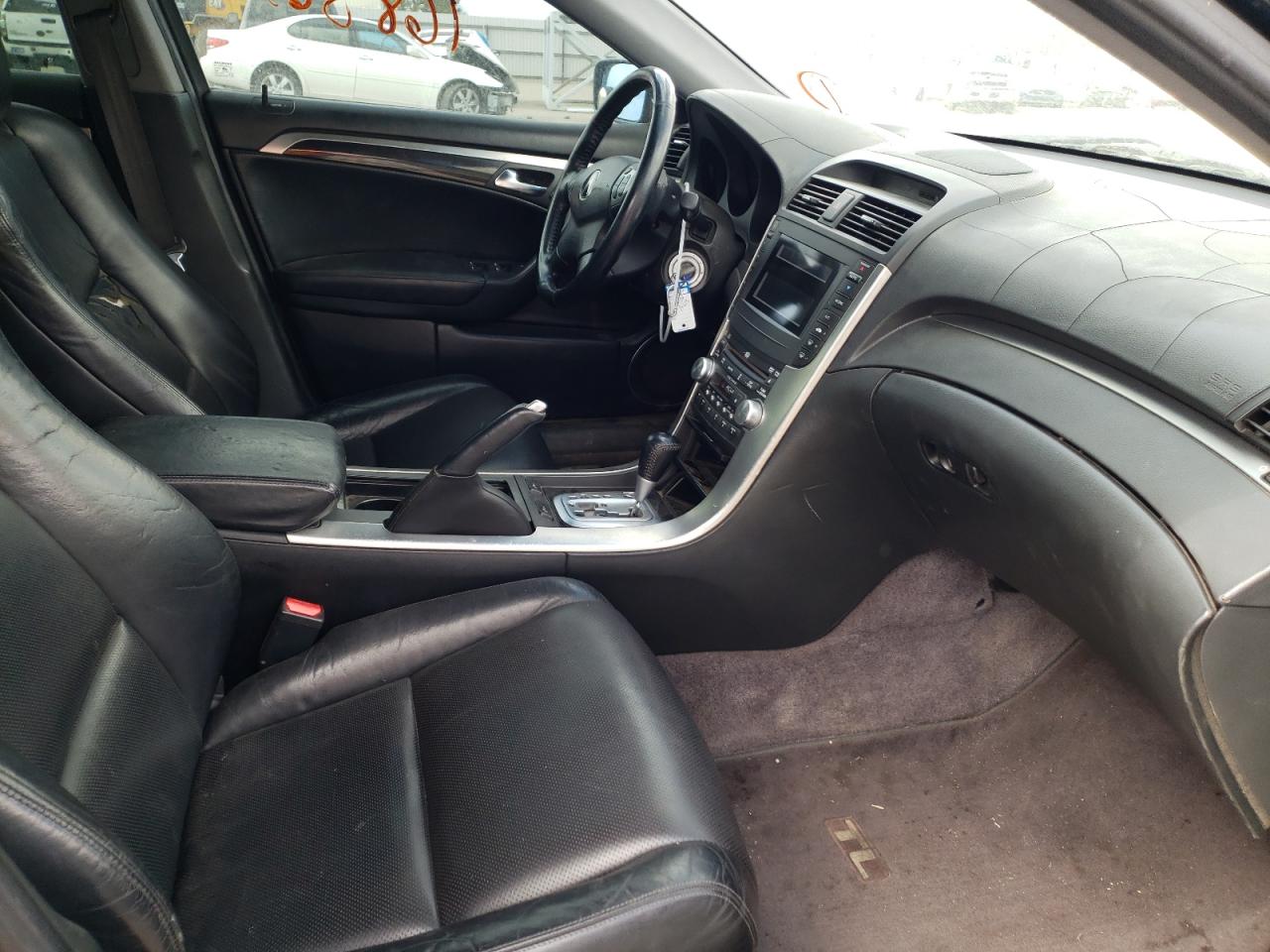 Photo 5 from auction – 2004 ACURA TL with VIN 19UUA66294A035034