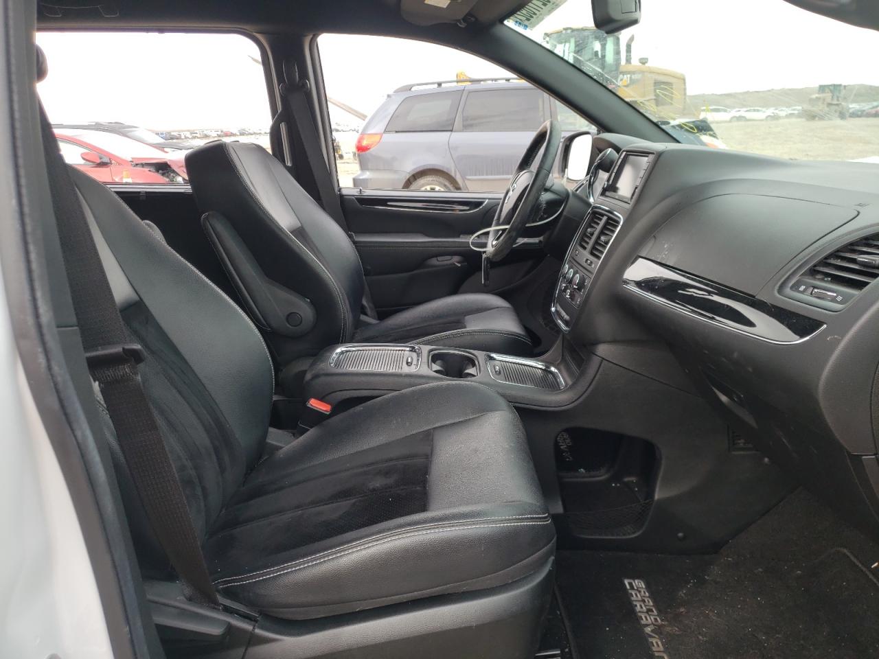 Photo 5 from auction – 2018 DODGE GRAND CARA with VIN 2C4RDGCG5JR136547