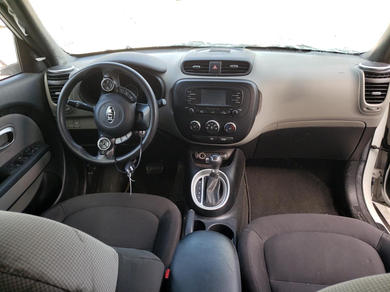 Photo 9 from auction – 2016 KIA SOUL with VIN KNDJN2A26G7239538