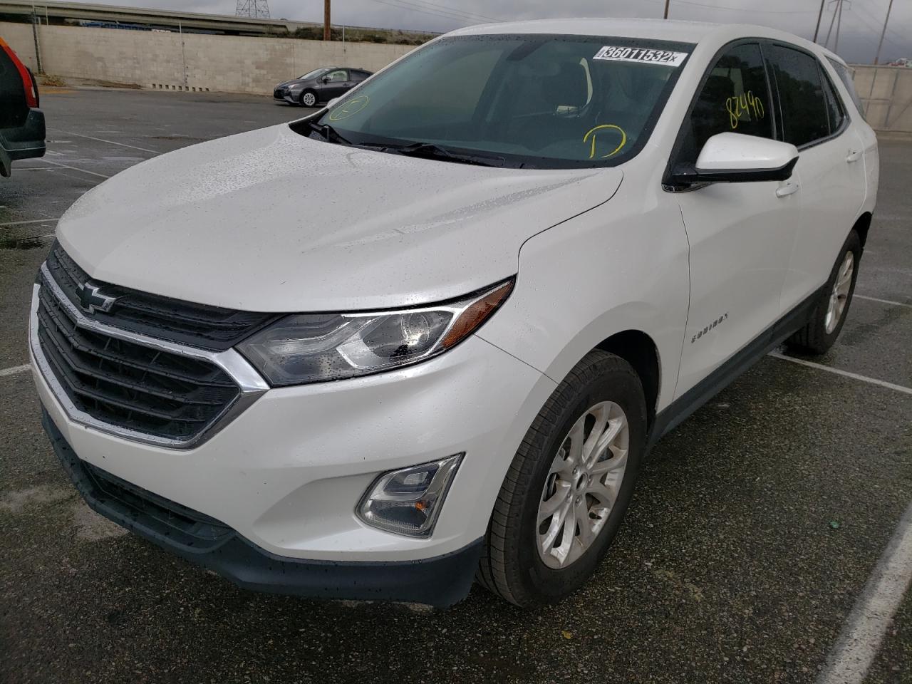 Photo 2 from auction – 2018 CHEVROLET EQUINOX LT with VIN 2GNAXJEV5J6241305