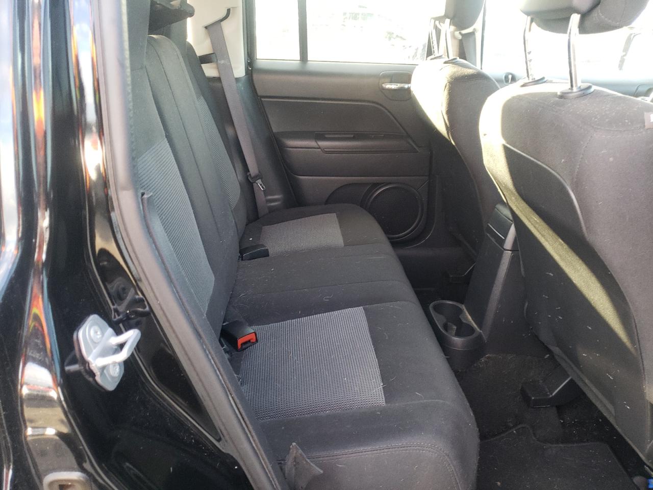 Photo 6 from auction – 2016 JEEP PATRIOT SP with VIN 1C4NJPBA2GD648878