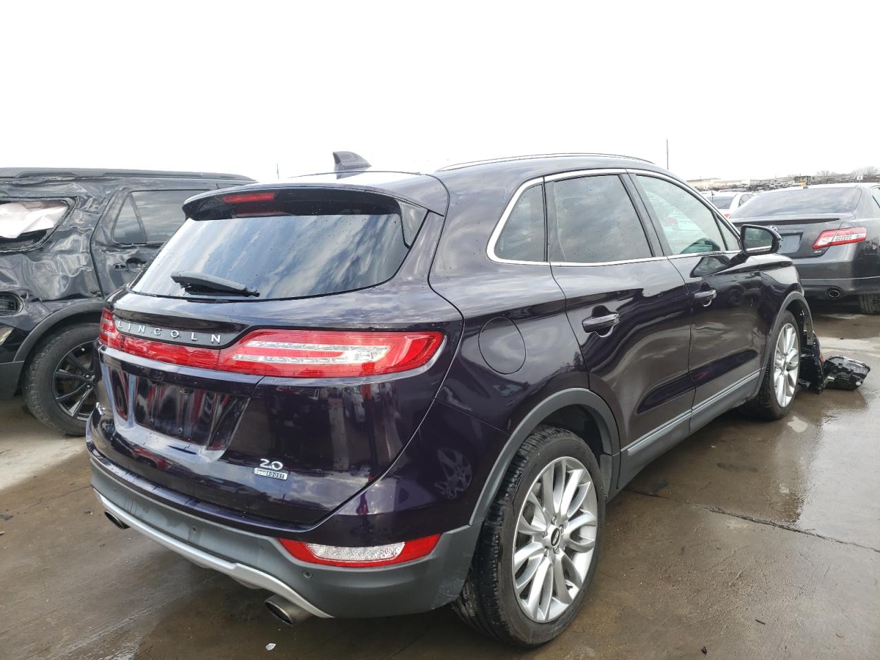Photo 4 from auction – 2015 LINCOLN MKC with VIN 5LMCJ1A94FUJ03610