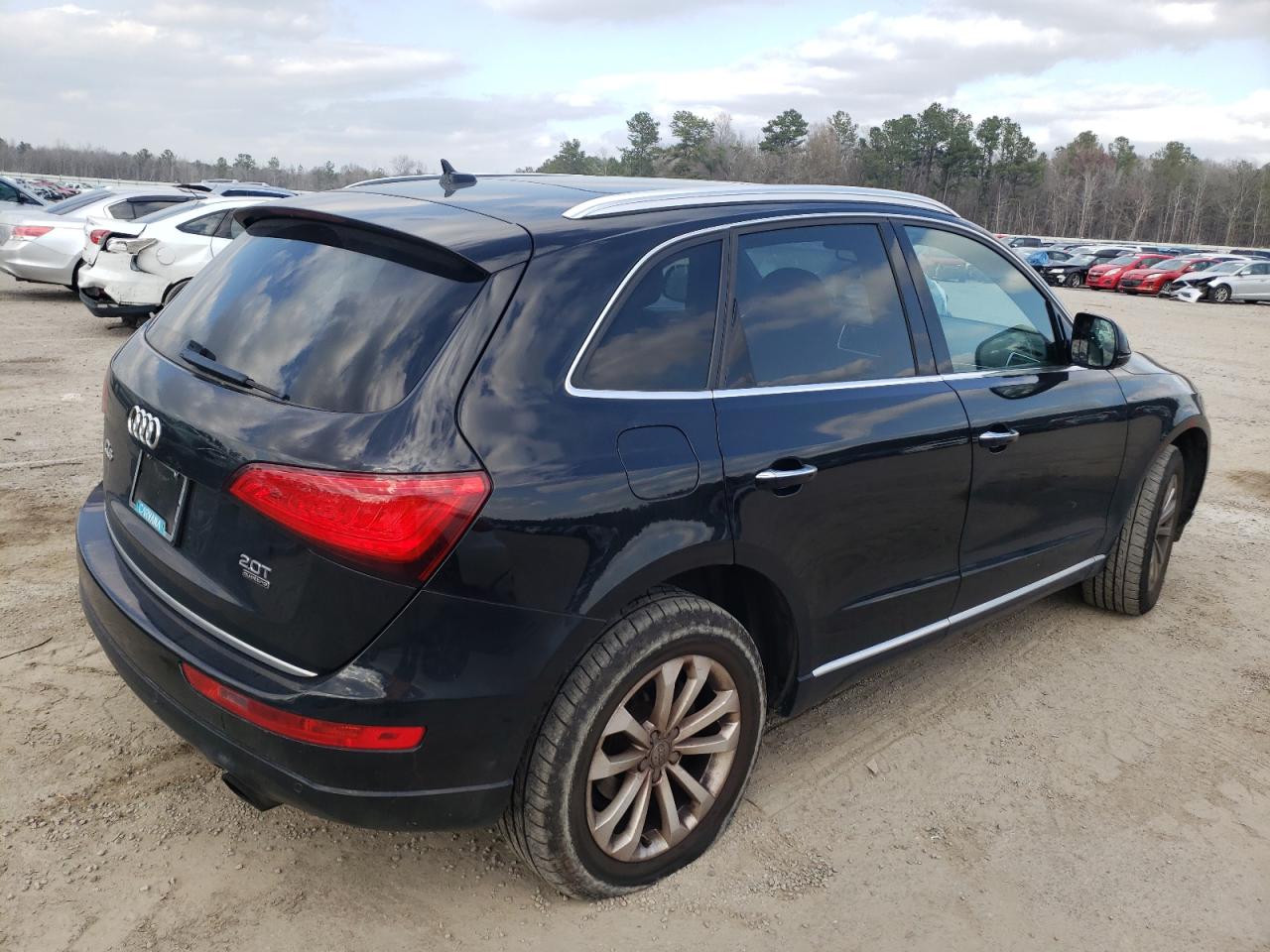Photo 4 from auction – 2016 AUDI Q5 PREMIUM with VIN WA1L2AFP0GA054656