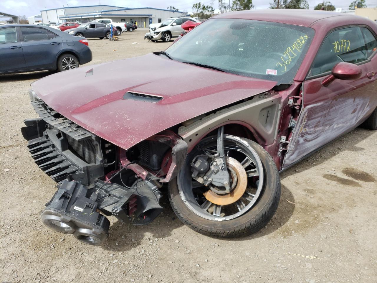Photo 9 from auction – 2018 DODGE CHALLENGER with VIN 2C3CDZAG2JH118778