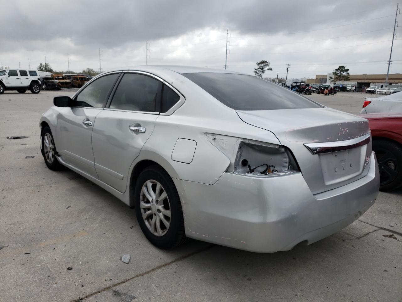 Photo 3 from auction – 2013 NISSAN ALTIMA 2.5 with VIN 1N4AL3AP3DN577161