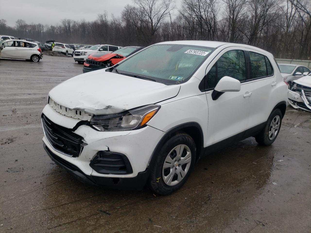 Photo 2 from auction – 2018 CHEVROLET TRAX LS with VIN KL7CJKSB3JB572672