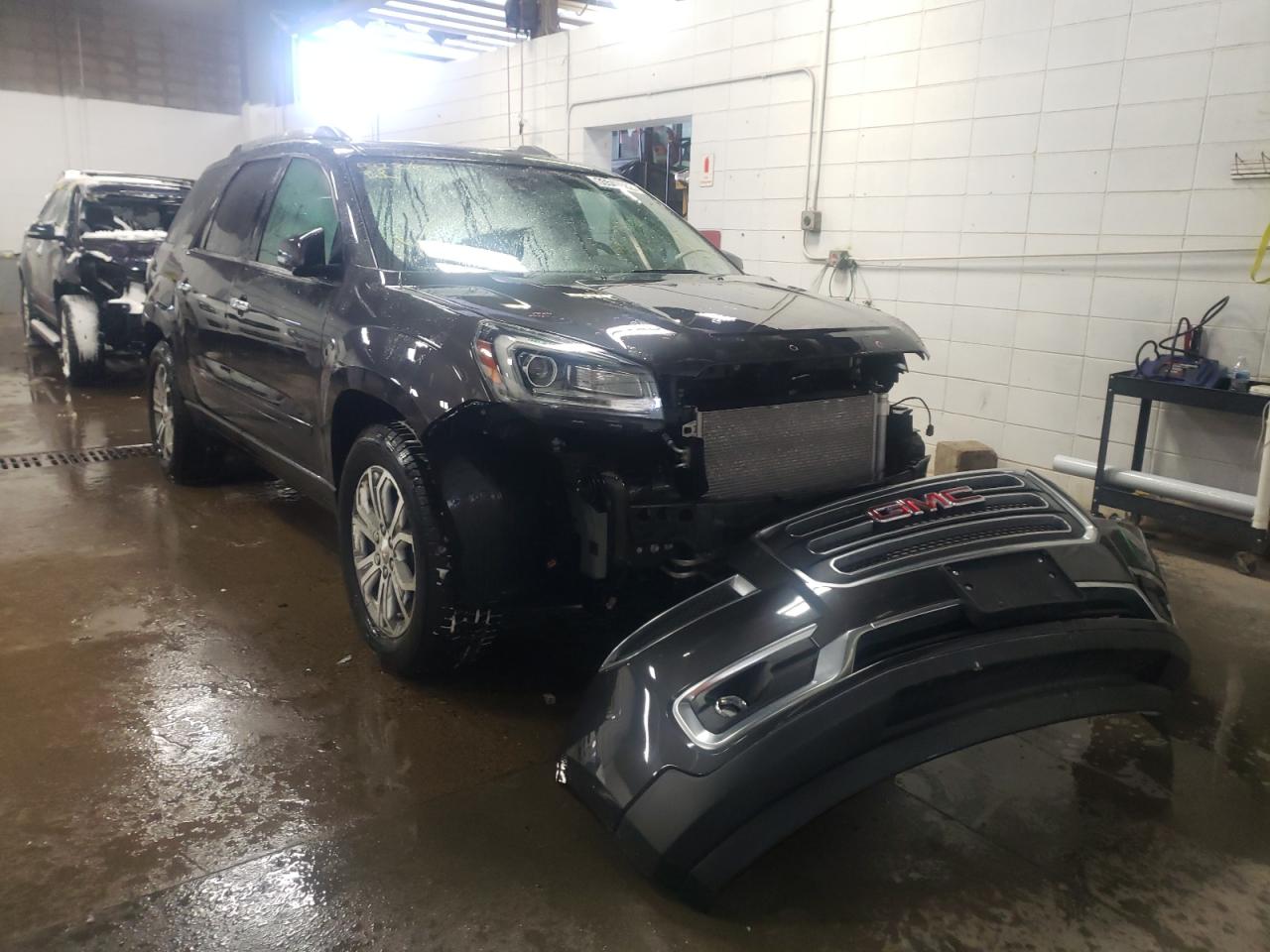 GMC ACADIA SLT 2016 with VIN 1GKKVRKD7GJ217343 - Photo from auction