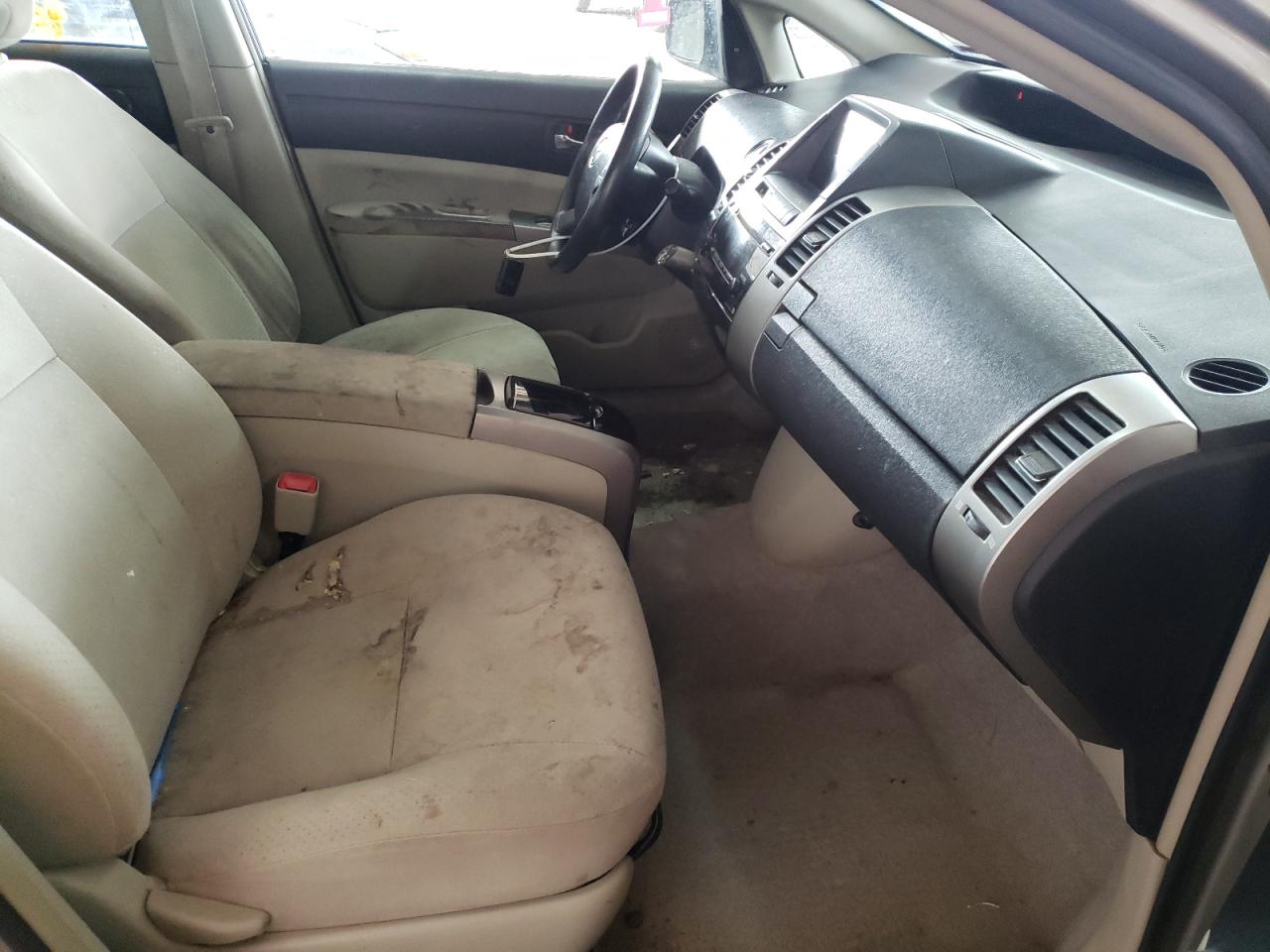 Photo 5 from auction – 2006 TOYOTA PRIUS with VIN JTDKB20U867513272