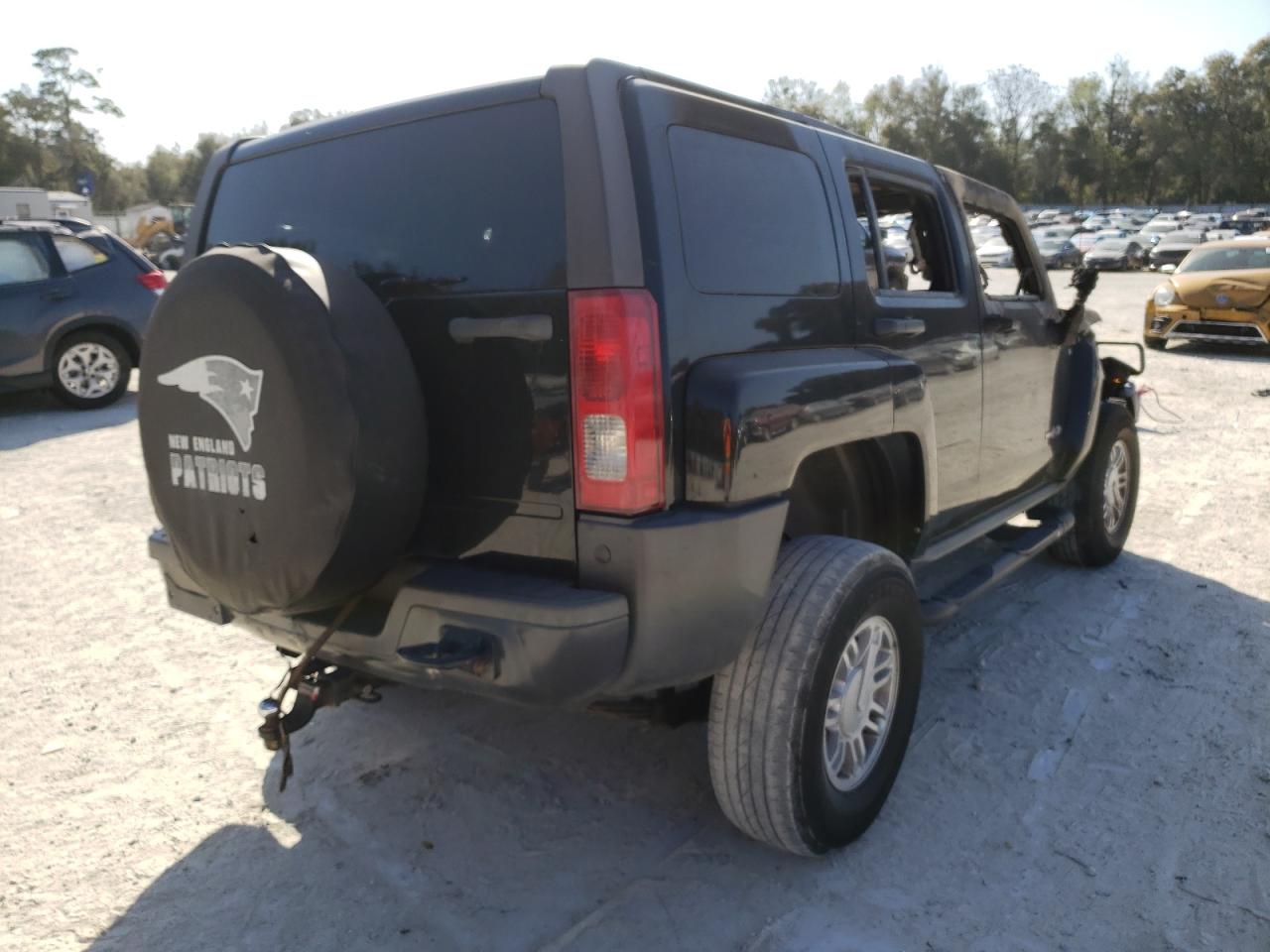 Foto 4 de la subasta – 2007 HUMMER H3 con VIN 5GTDN13E478239166