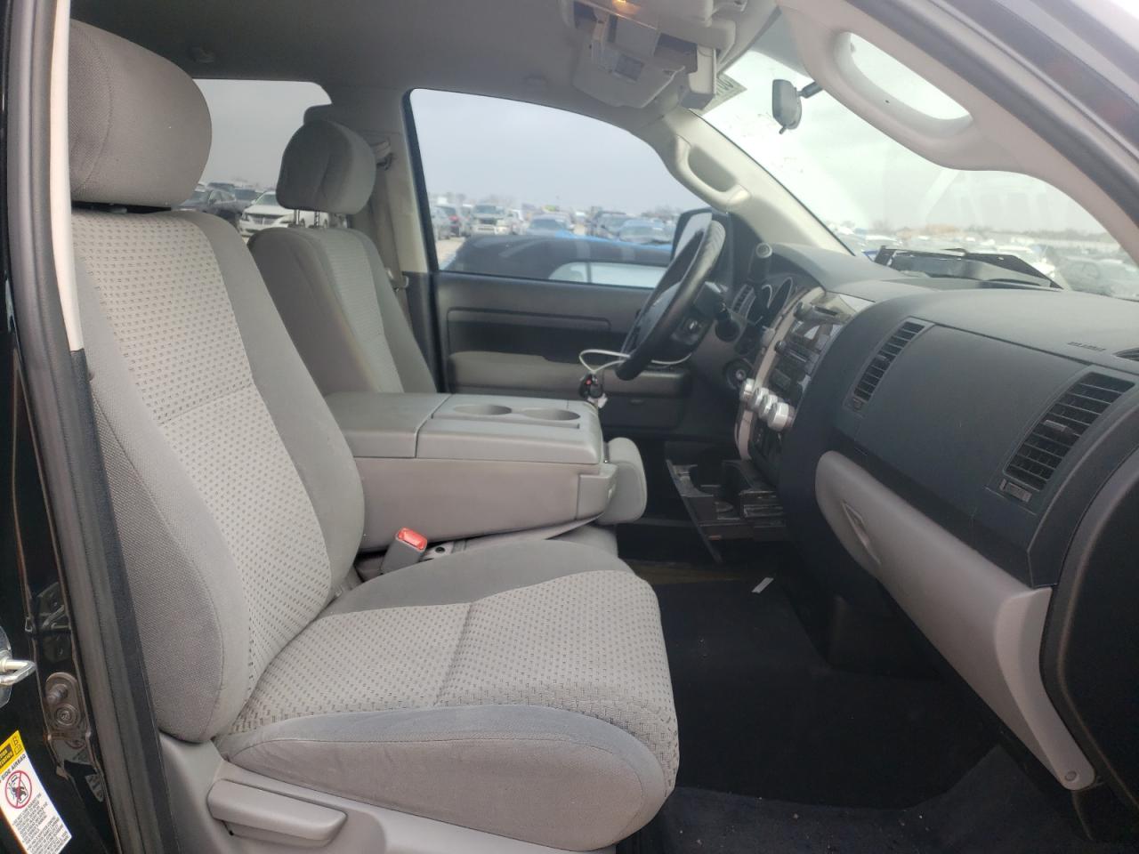 Photo 5 from auction – 2012 TOYOTA TUNDRA DOU with VIN 5TFRM5F12CX045560