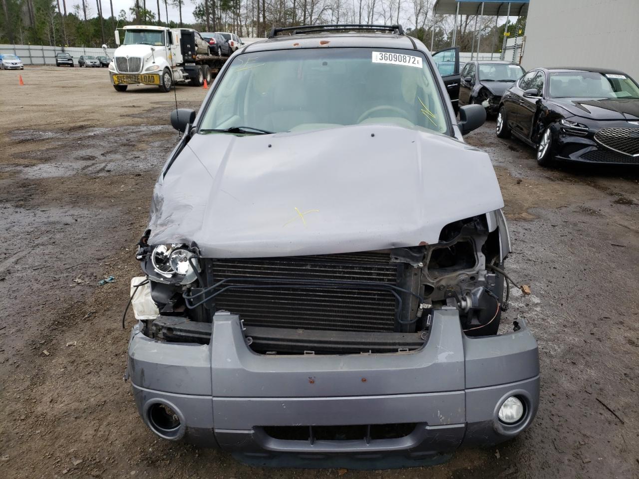 Photo 7 from auction – 2007 FORD ESCAPE LIM with VIN 1FMCU04157KA39245