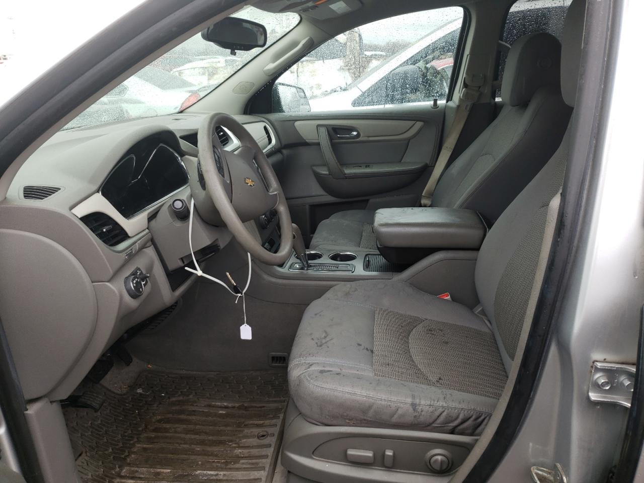 Photo 5 from auction – 2014 CHEVROLET TRAVERSE L with VIN 1GNKRFKD3EJ267269