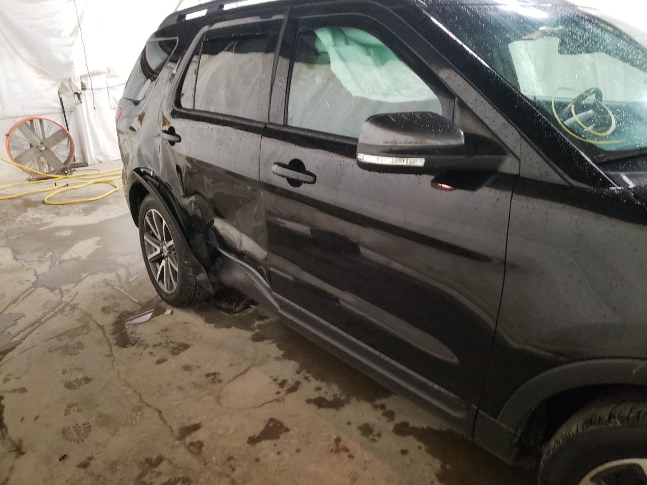 Photo 9 from auction – 2015 FORD EXPLORER X with VIN 1FM5K8D81FGC32469
