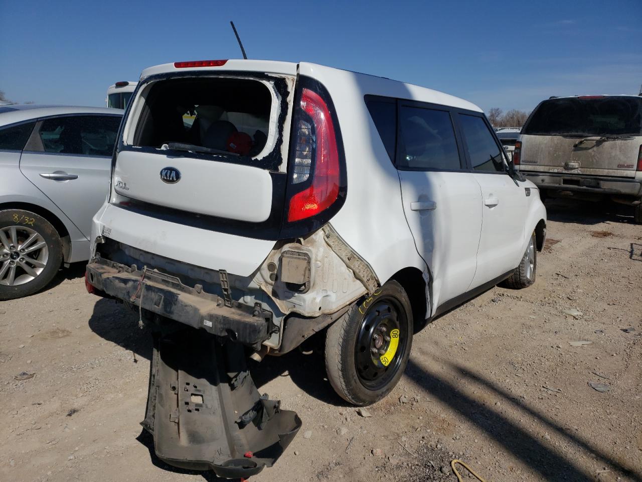 Photo 4 from auction – 2016 KIA SOUL with VIN KNDJN2A27G7395281