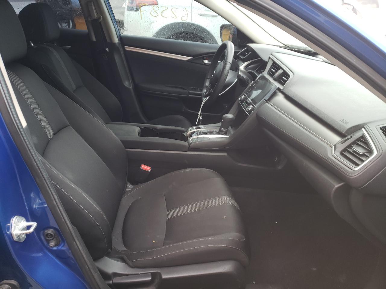 Photo 5 from auction – 2018 HONDA CIVIC EX with VIN 2HGFC2F7XJH523560