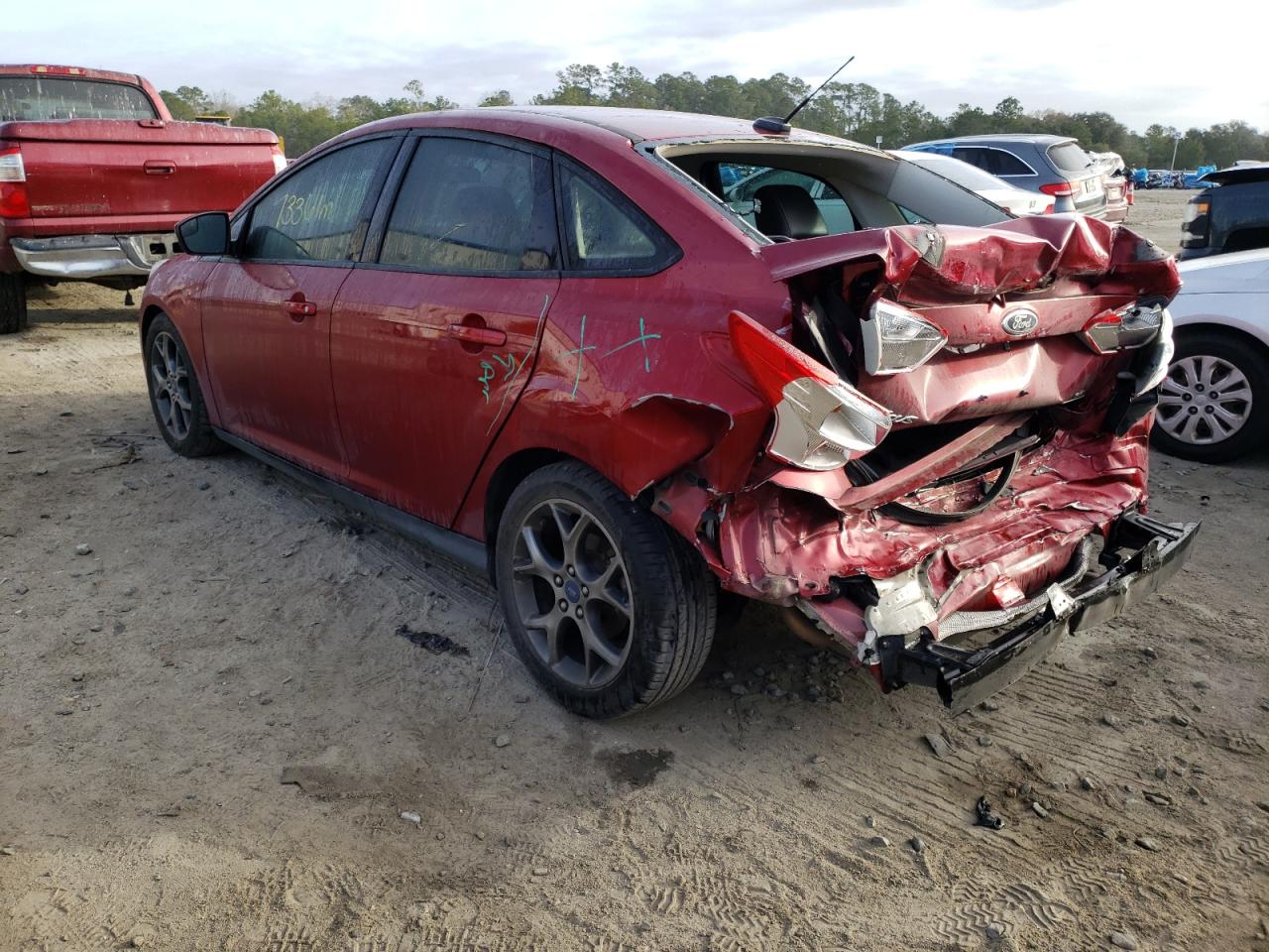 Photo 3 from auction – 2014 FORD FOCUS SE with VIN 1FADP3F24EL262459