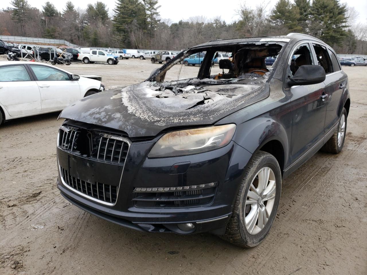 Photo 2 from auction – 2011 AUDI Q7 PREMIUM with VIN WA1LMAFE3BD008707
