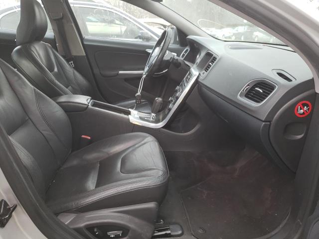 Photo 5 from auction – 2012 VOLVO S60 T5 with VIN YV1622FS2C2025915