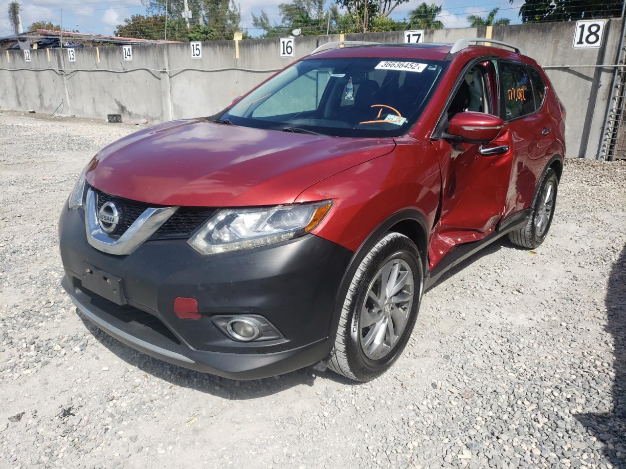 Photo 2 from auction – 2015 NISSAN ROGUE S with VIN 5N1AT2MT4FC821908