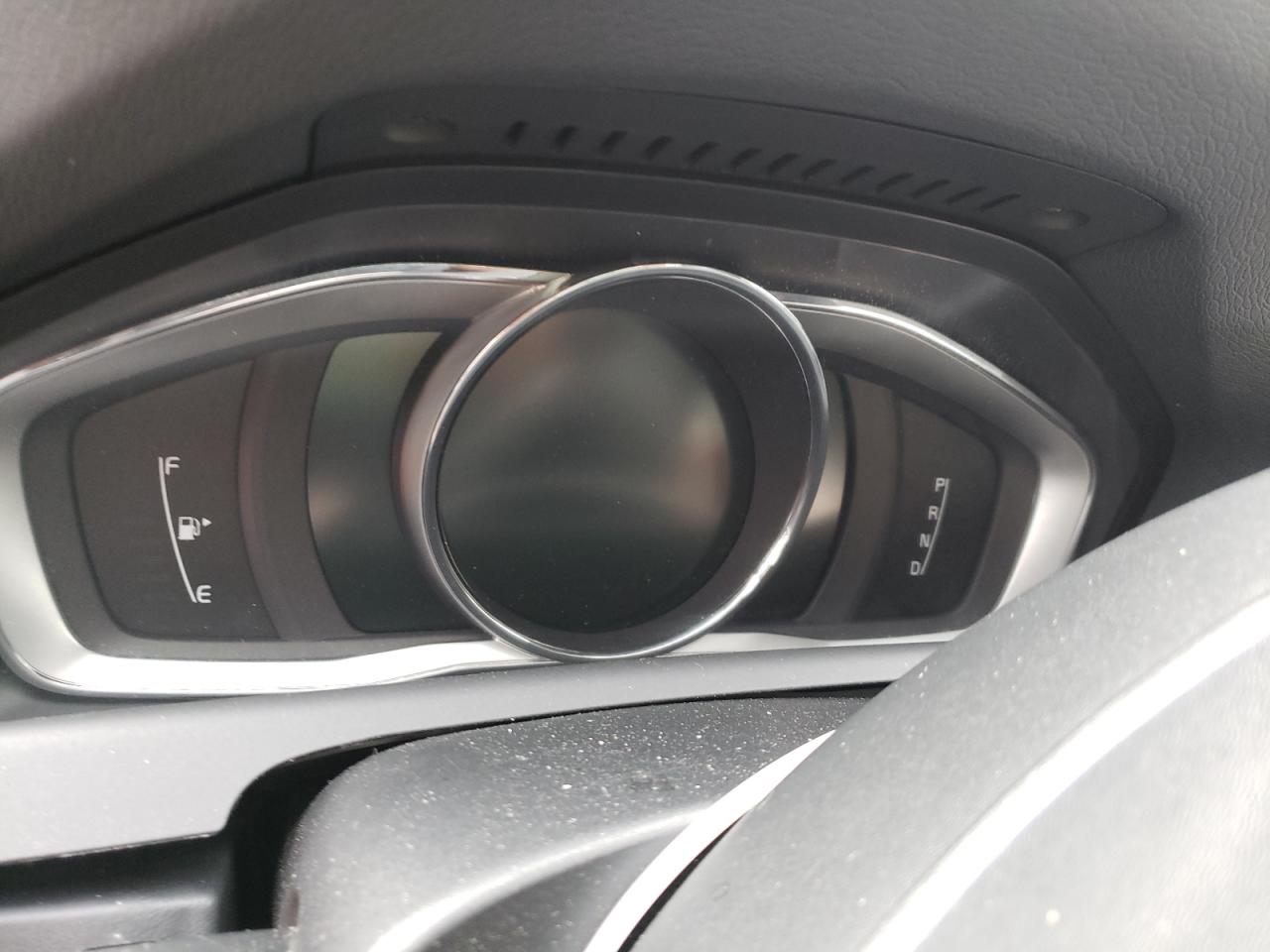 Zdjęcie 8 z aukcji – 2014 VOLVO S80 3.2 z VIN YV1952AS2E1180212