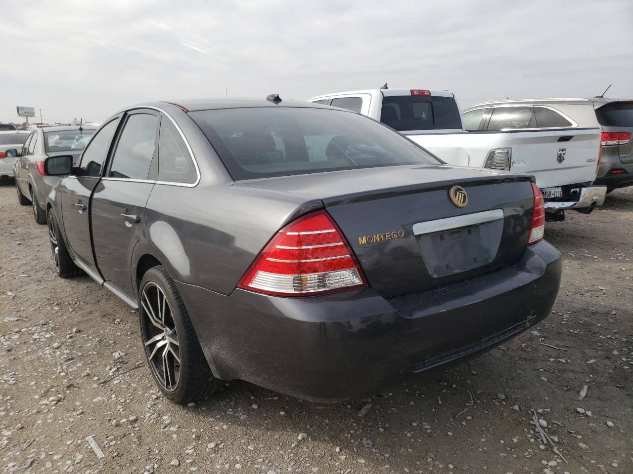 Photo 3 from auction – 2007 MERCURY MONTEGO LU with VIN 1MEHM40157G610239