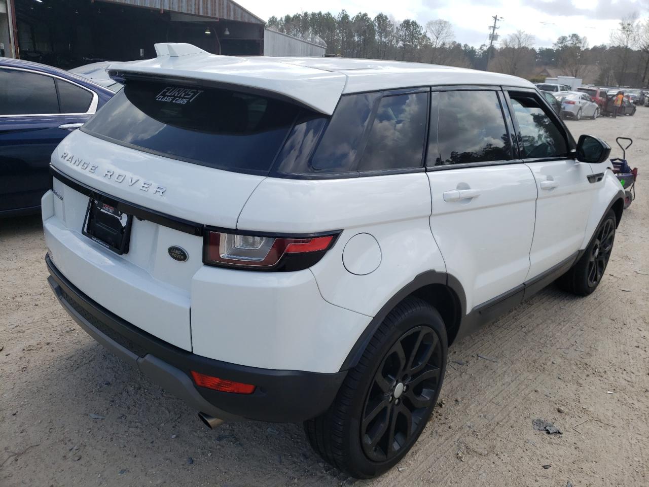 Photo 4 from auction – 2018 LAND ROVER RANGE ROVE with VIN SALVP2RX0JH279667