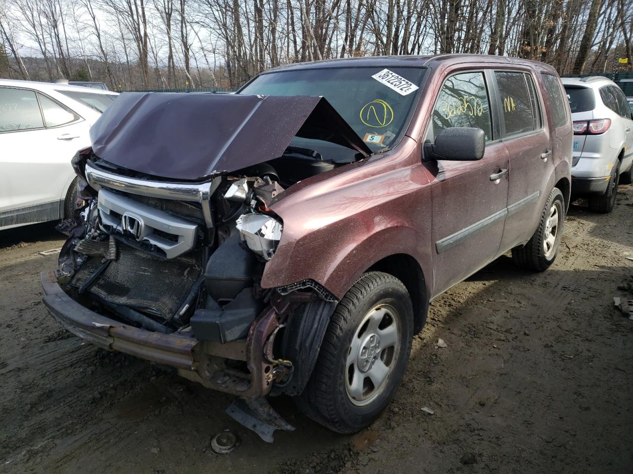 Photo 2 from auction – 2011 HONDA PILOT LX with VIN 5FNYF4H21BB097969