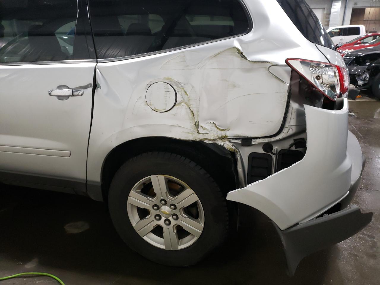 Photo 9 from auction – 2012 CHEVROLET TRAVERSE L with VIN 1GNKVGED9CJ268047