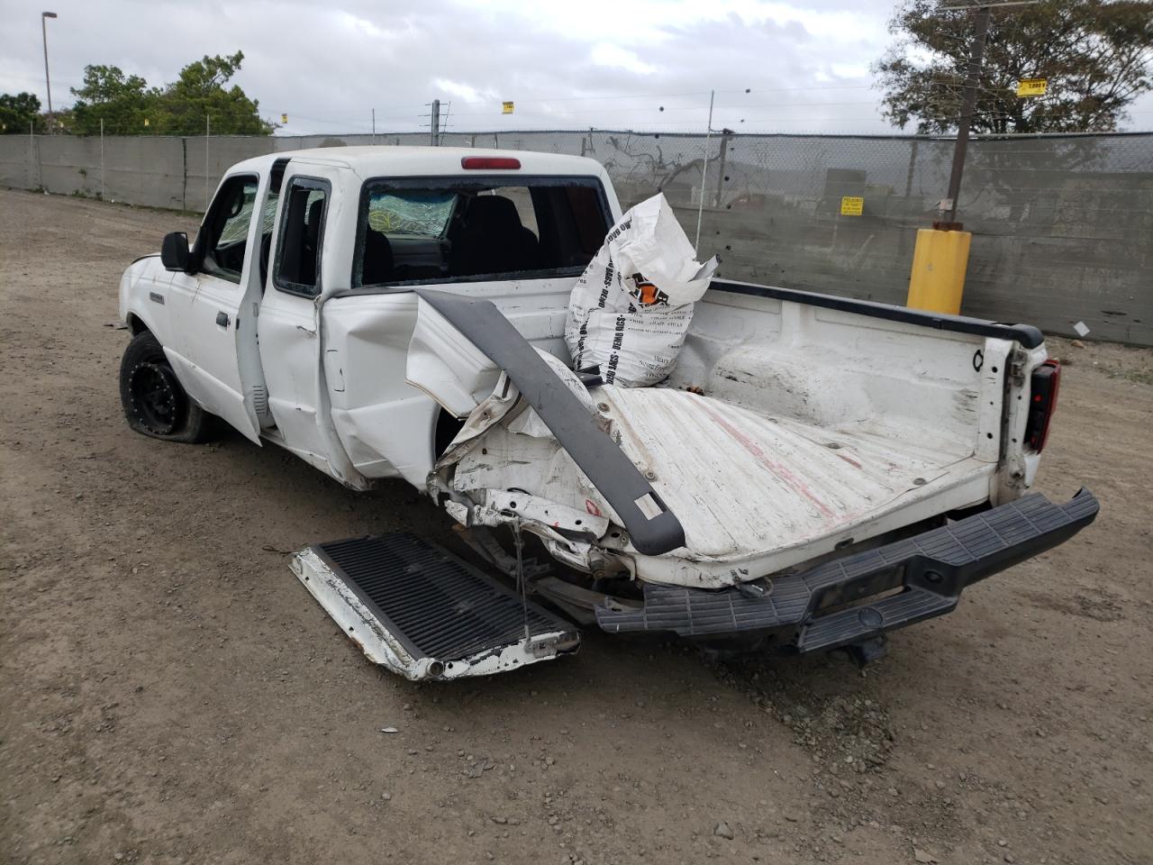 Photo 3 from auction – 2009 FORD RANGER SUP with VIN 1FTYR14D59PA64969