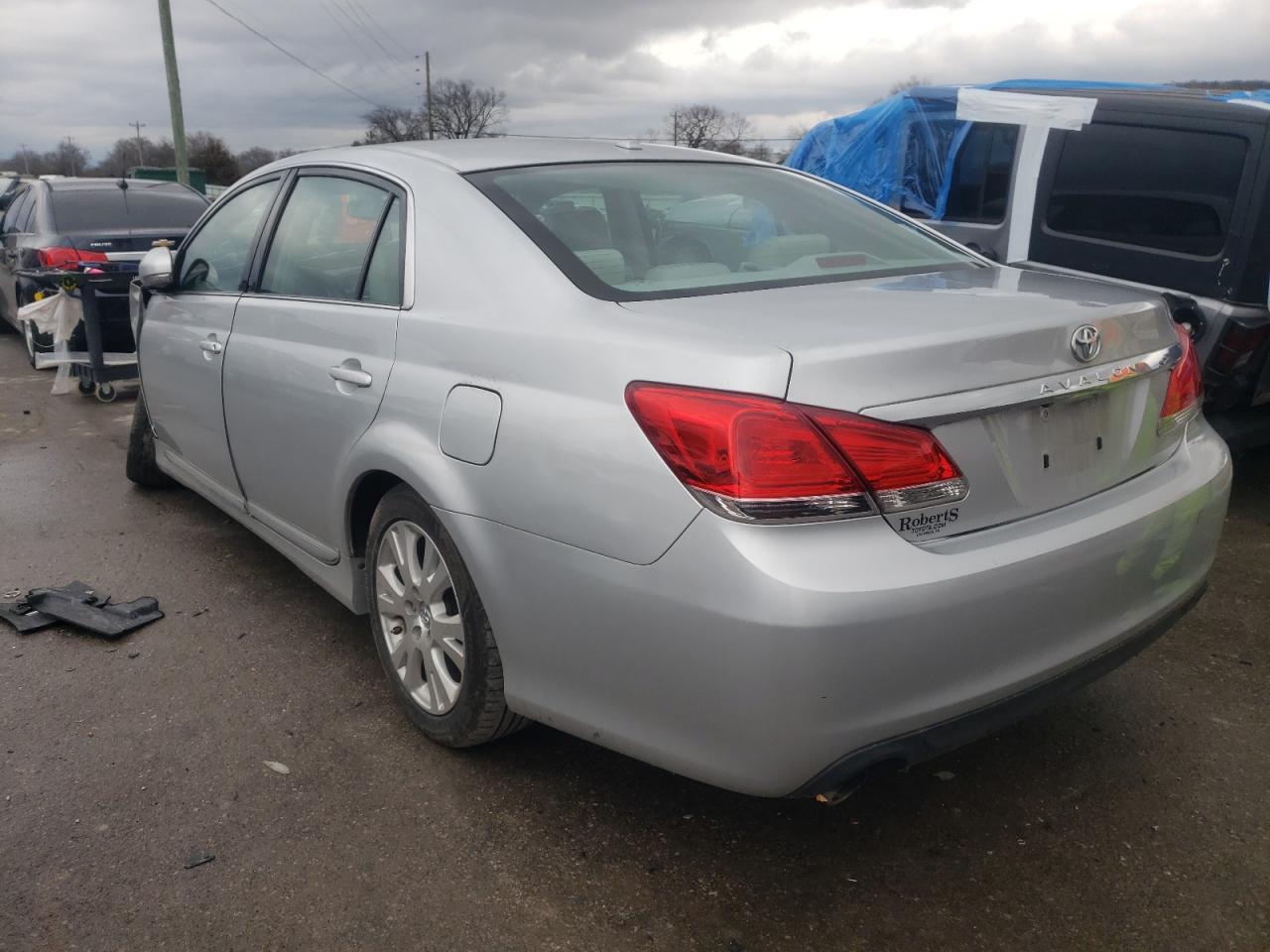 Photo 3 from auction – 2011 TOYOTA AVALON BAS with VIN 4T1BK3DB8BU435517