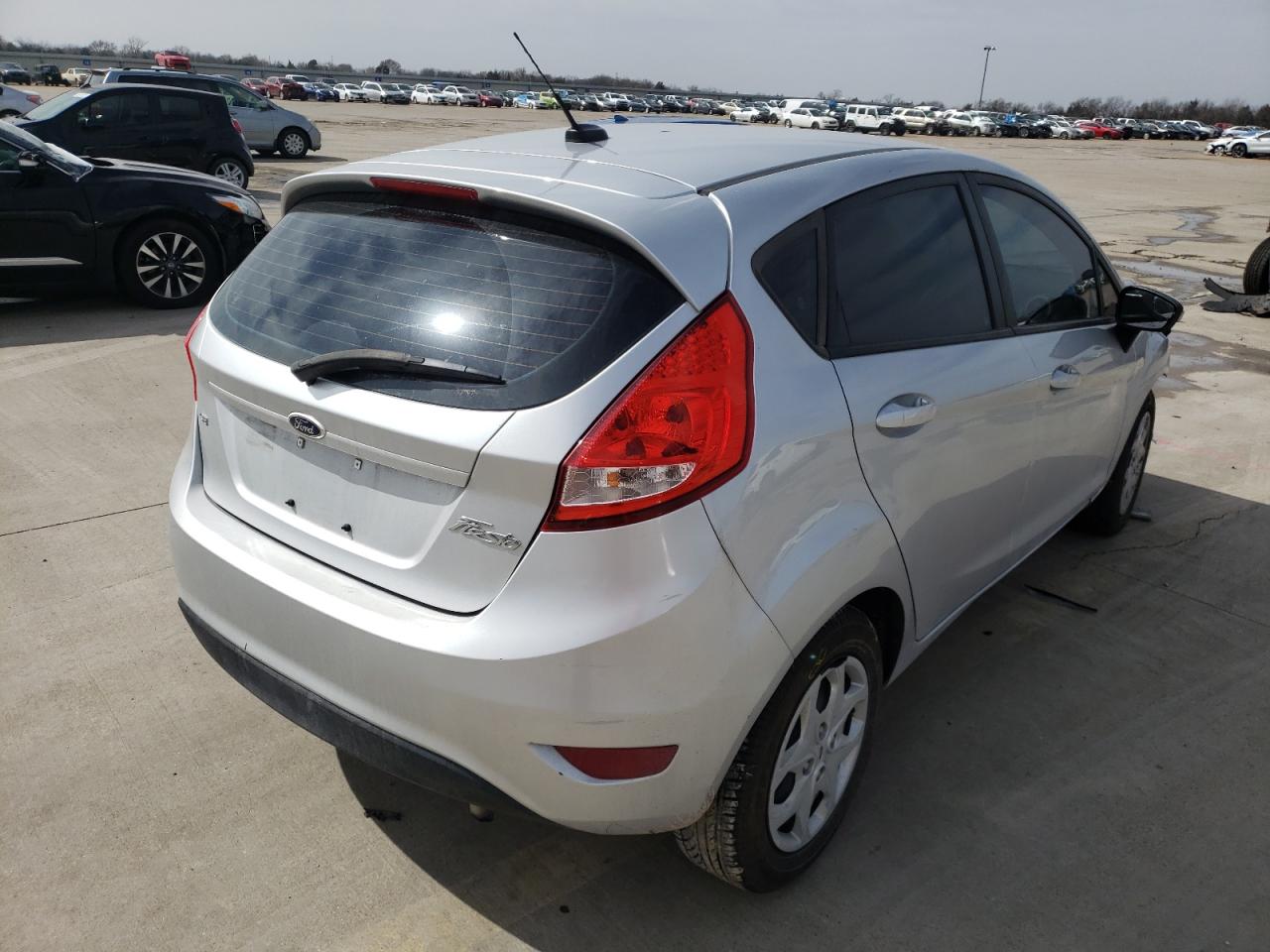 Photo 4 from auction – 2013 FORD FIESTA SE with VIN 3FADP4EJ5DM177979