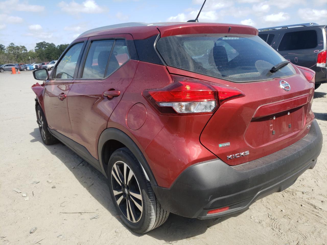 Photo 3 from auction – 2019 NISSAN KICKS S with VIN 3N1CP5CU4KL534499