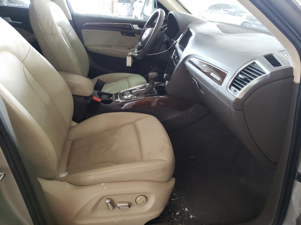 Photo 5 from auction – 2013 AUDI Q5 PREMIUM with VIN WA1C8AFP2DA089600
