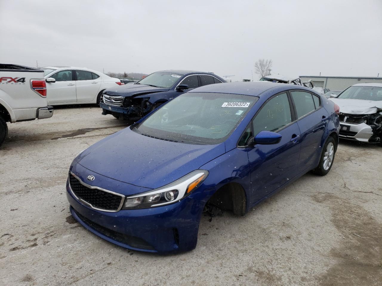 Photo 2 from auction – 2017 KIA FORTE LX with VIN 3KPFL4A75HE020834