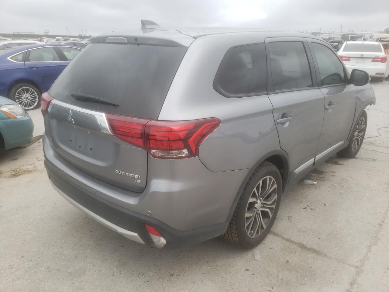 Photo 4 from auction – 2018 MITSUBISHI OUTLANDER with VIN JA4AD3A3XJZ003093