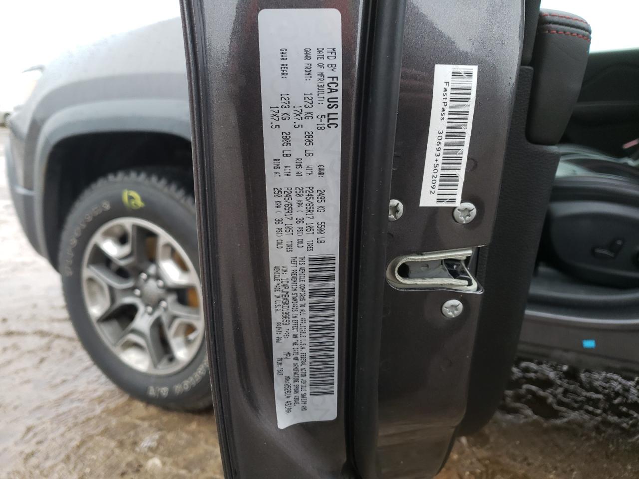Photo 10 from auction – 2019 JEEP CHEROKEE T with VIN 1C4PJMBX5KD199653