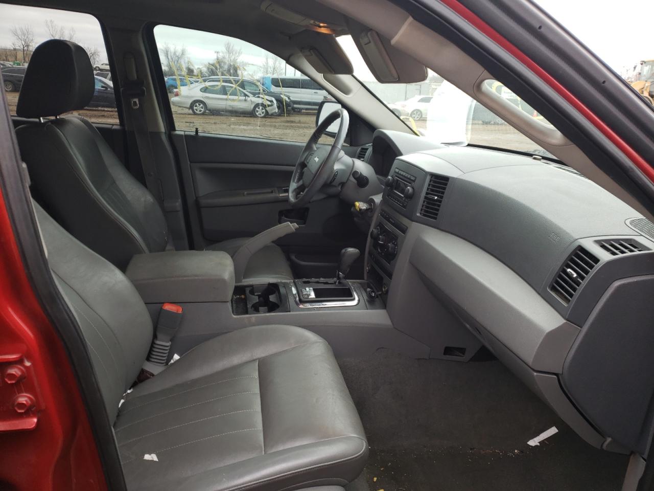 Photo 5 from auction – 2005 JEEP GRAND CHER with VIN 1J4HR48N25C535864